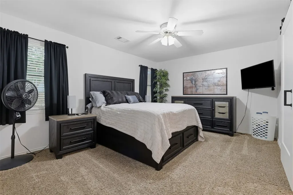 1300 Linda Court Cleburne TX 76033