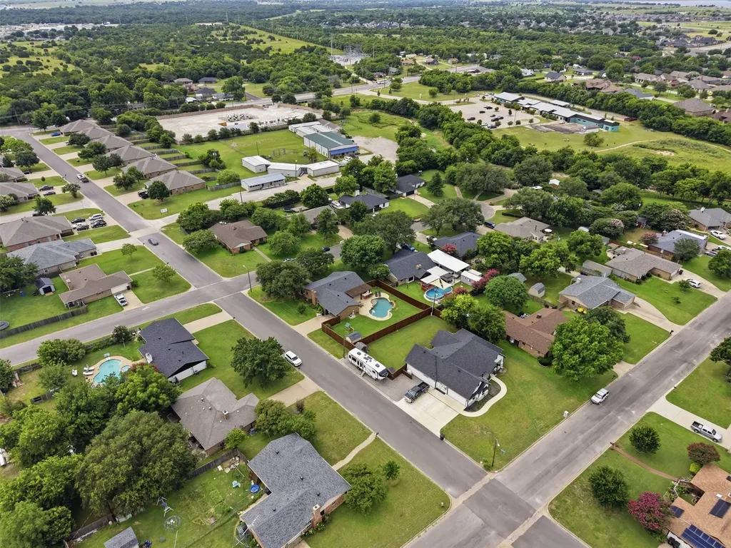 1300 Linda Court Cleburne TX 76033