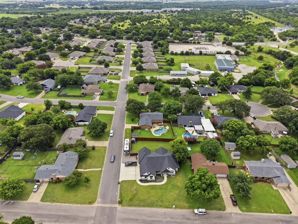1300 Linda Court Cleburne TX 76033