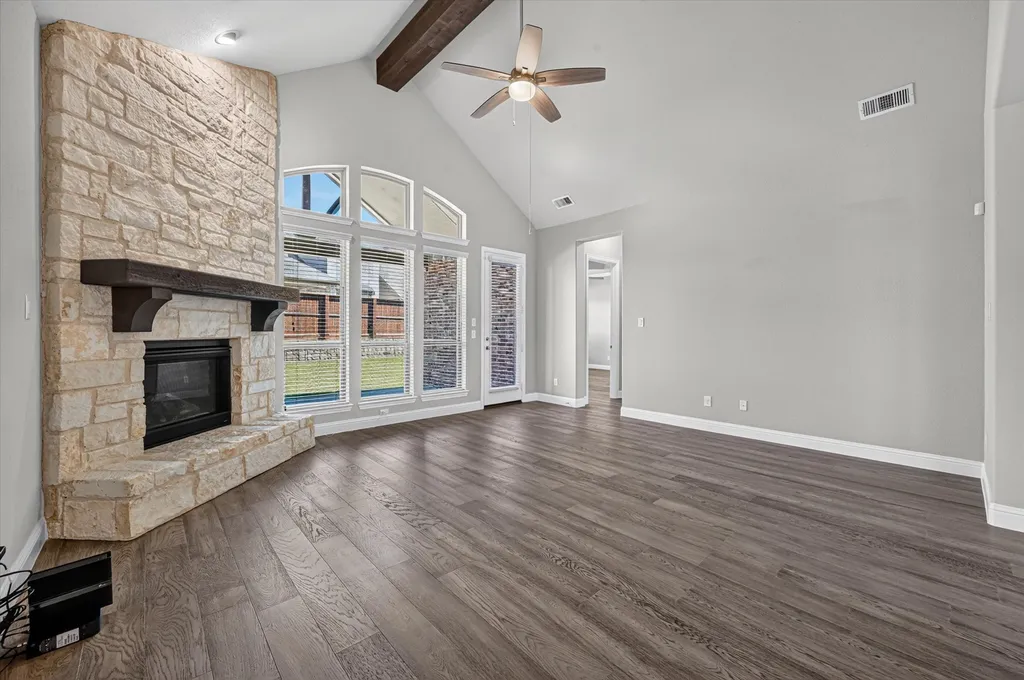1901 Acton Lane Lantana TX 76226