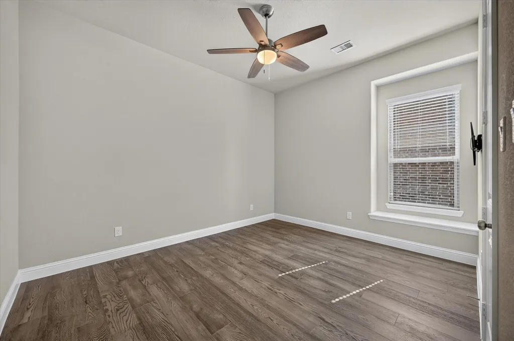 1901 Acton Lane Lantana TX 76226