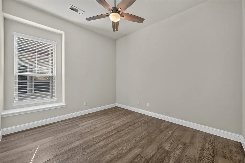 1901 Acton Lane Lantana TX 76226