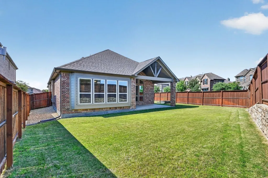 1901 Acton Lane Lantana TX 76226