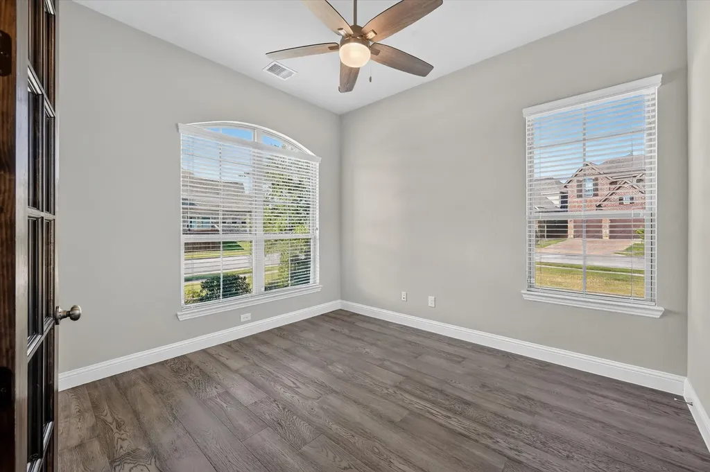 1901 Acton Lane Lantana TX 76226