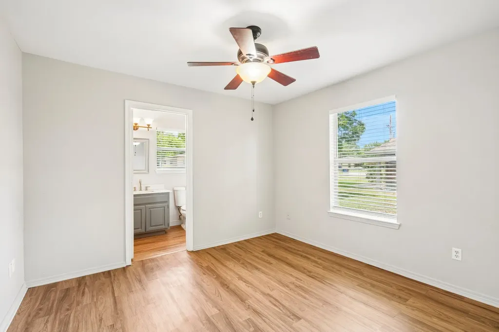 923 Rockwall Street Mckinney TX 75069