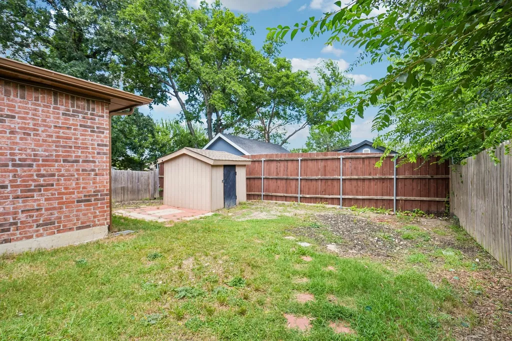 923 Rockwall Street Mckinney TX 75069