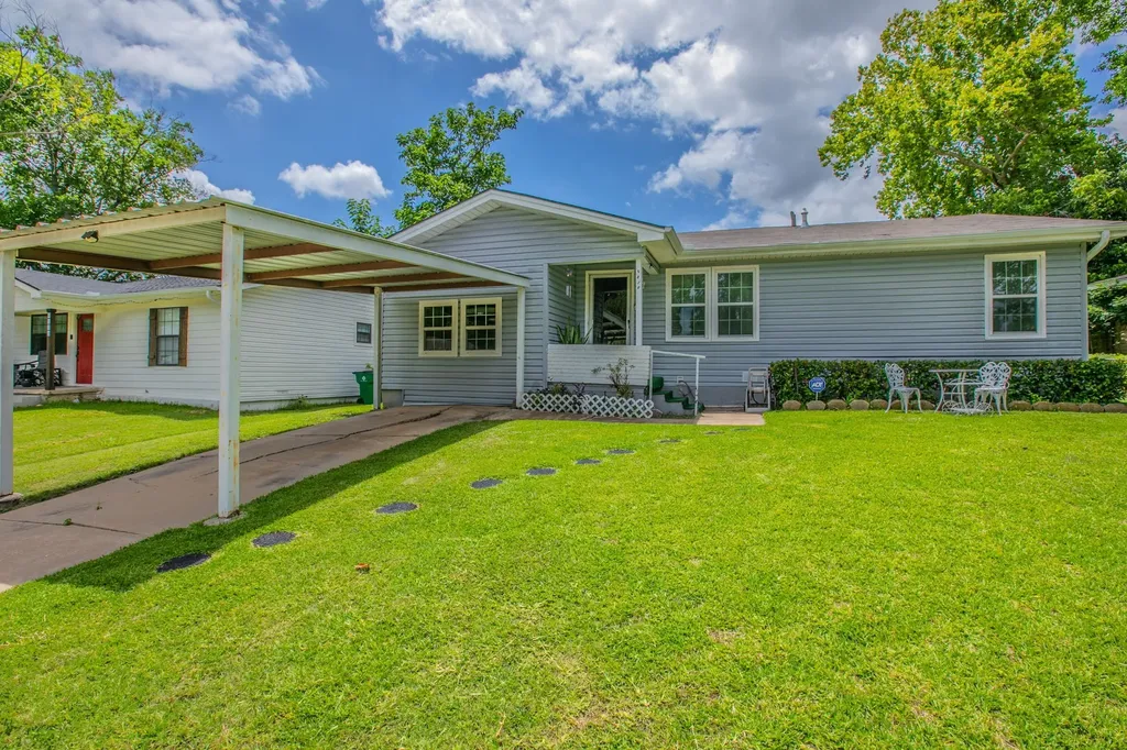 4816 Inwood Drive Beverly Hills TX 76711