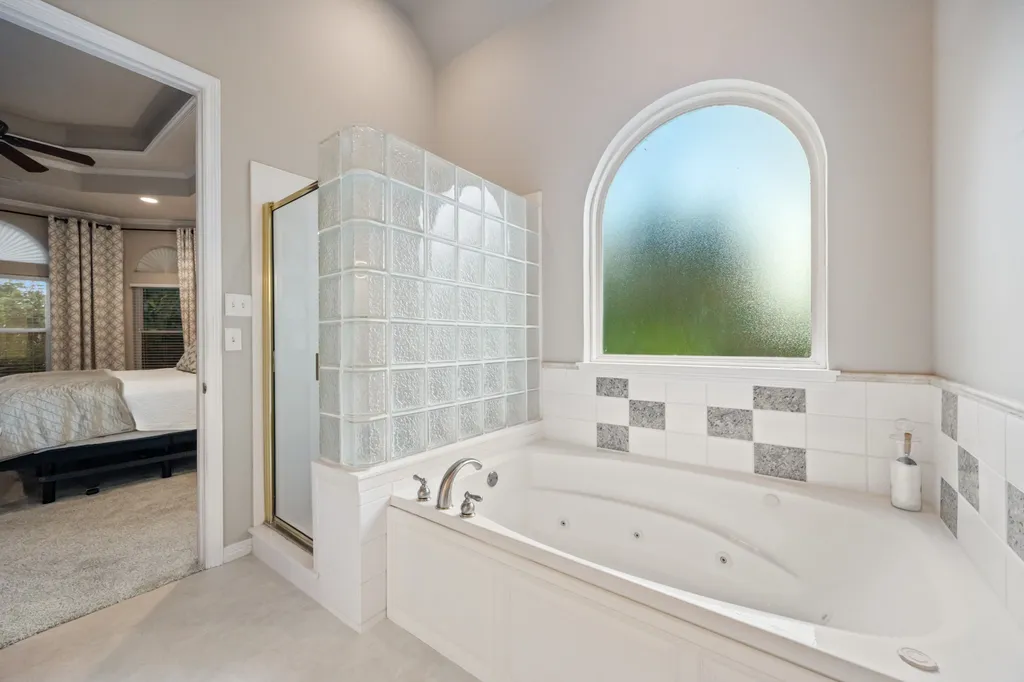 810 Cross Timbers Drive Double Oak TX 75077