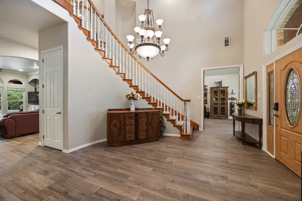810 Cross Timbers Drive Double Oak TX 75077