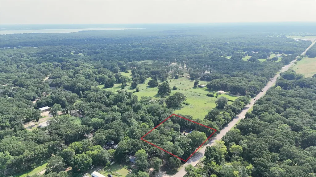 1425 Northshore Road Quinlan TX 75474