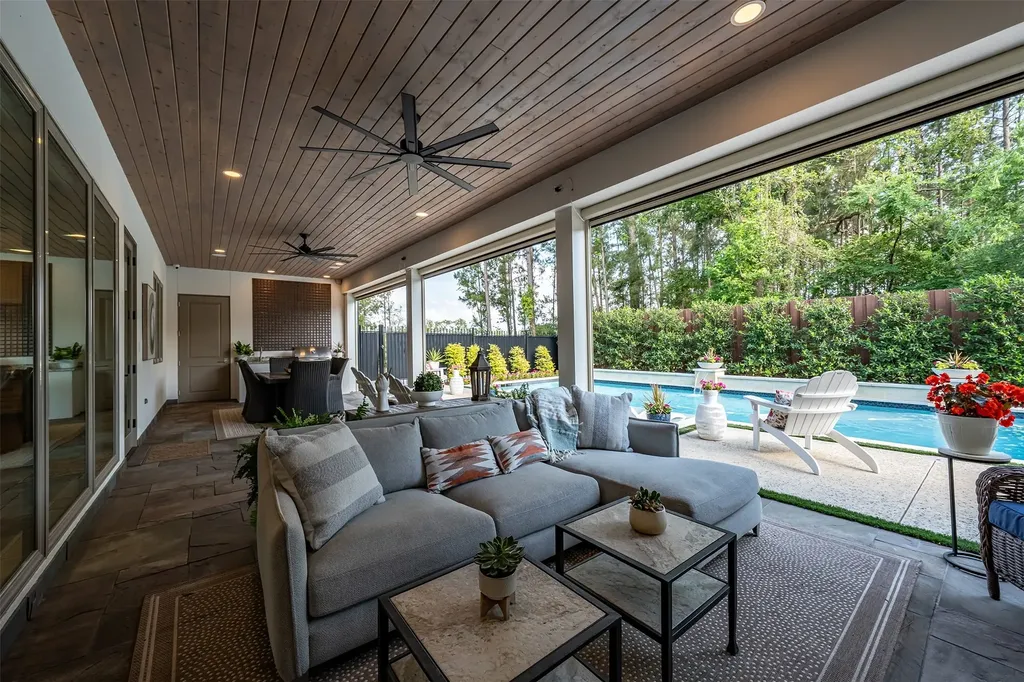 3004 Forest Trail Tyler TX 75703