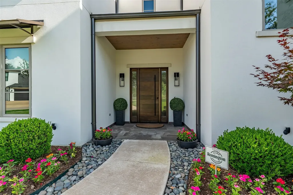 3004 Forest Trail Tyler TX 75703