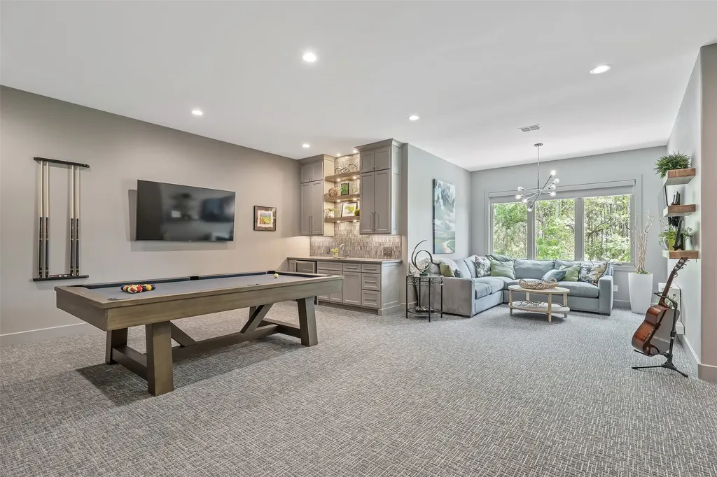 3004 Forest Trail Tyler TX 75703