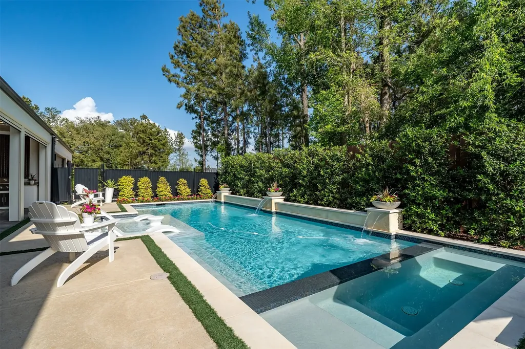 3004 Forest Trail Tyler TX 75703