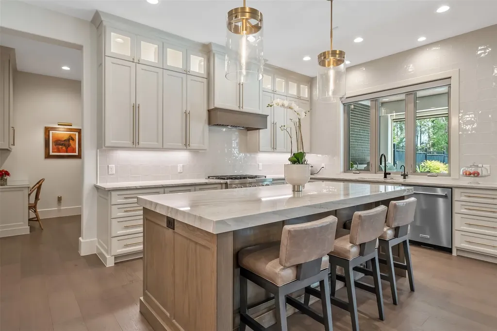 3004 Forest Trail Tyler TX 75703
