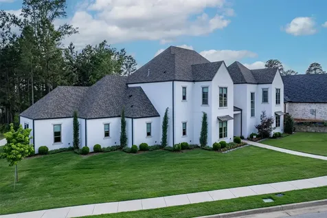 3004 Forest Trail Tyler TX 75703