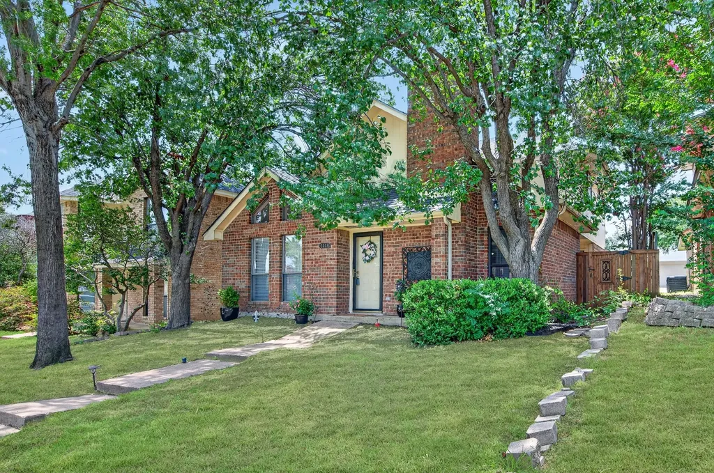 1444 Homestead Lane Carrollton TX 75007