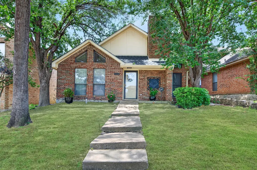 1444 Homestead Lane Carrollton TX 75007