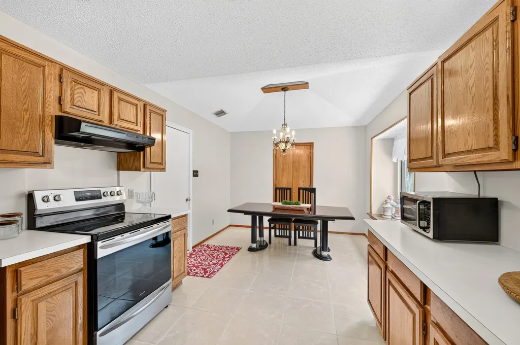 1444 Homestead Lane Carrollton TX 75007