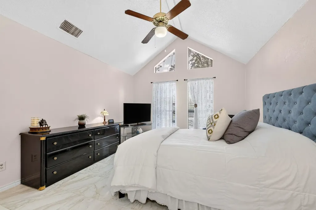 1444 Homestead Lane Carrollton TX 75007