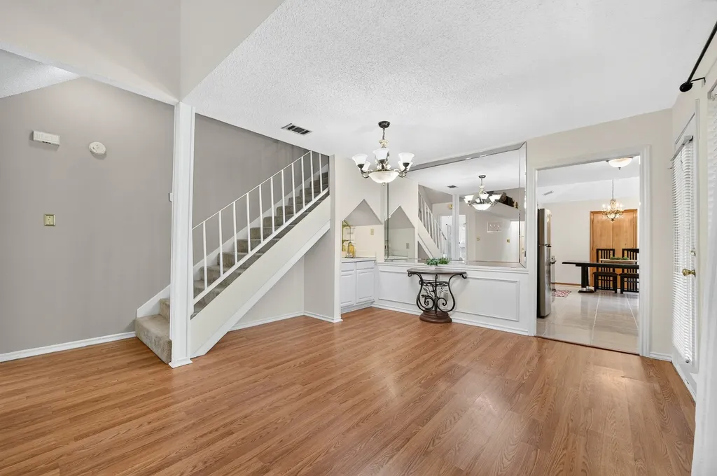1444 Homestead Lane Carrollton TX 75007