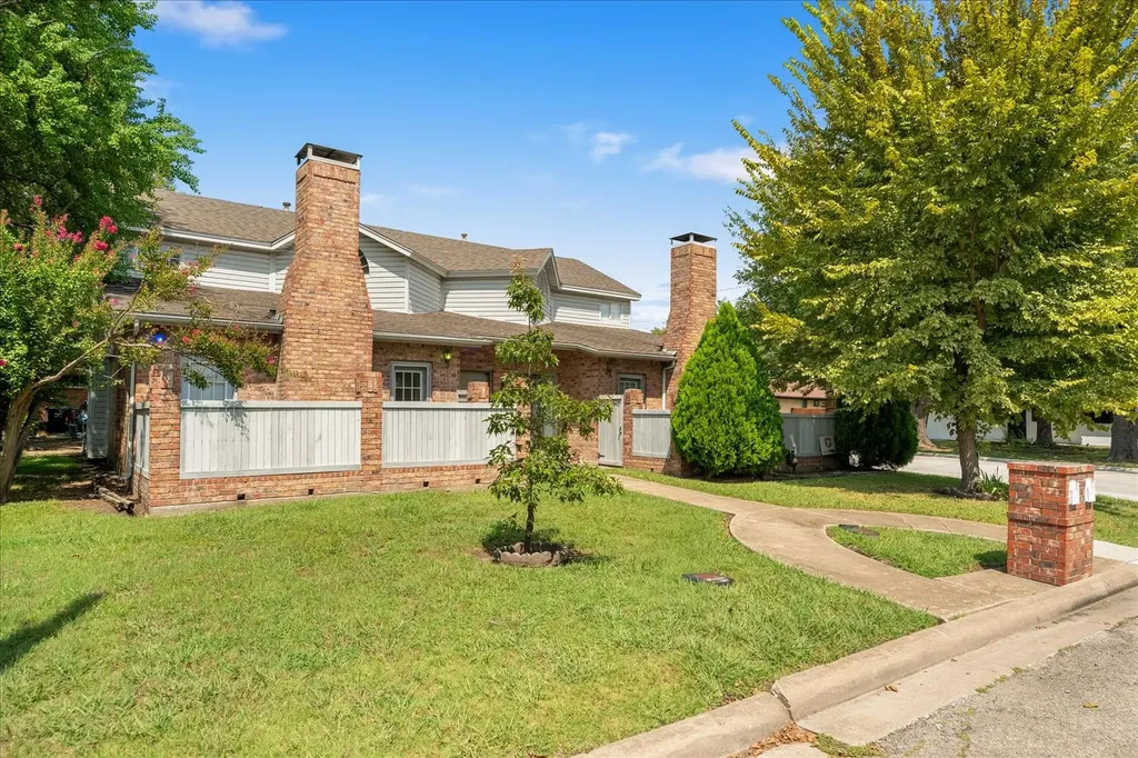 2602 Highland Street Greenville TX 75402