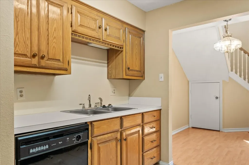 2602 Highland Street Greenville TX 75402