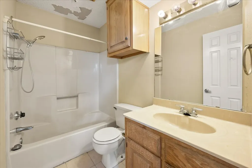 2602 Highland Street Greenville TX 75402