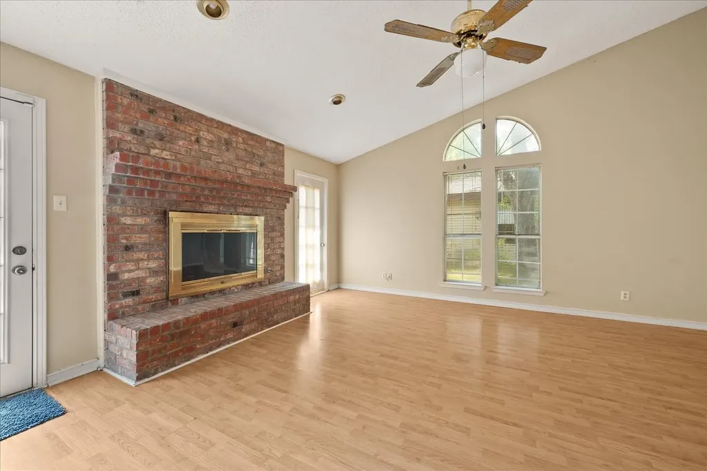 2602 Highland Street Greenville TX 75402