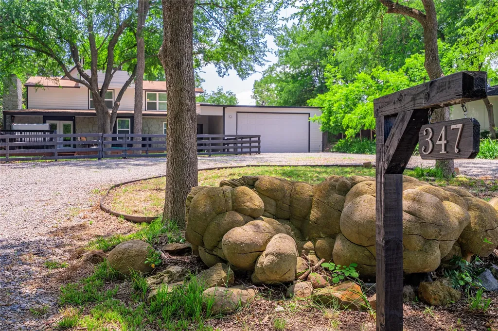 347 Quail Creek Circle Pottsboro TX 75076