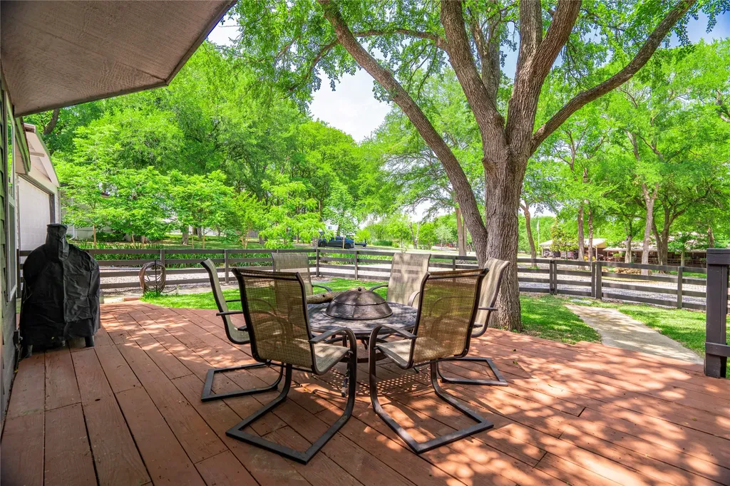 347 Quail Creek Circle Pottsboro TX 75076