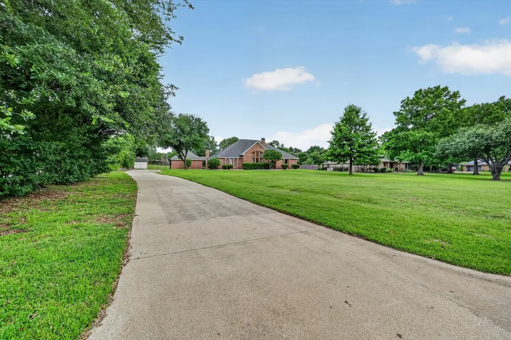909 San Saba Drive Southlake TX 76092