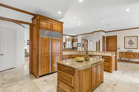 4916 Briargrove Lane Dallas TX 75287