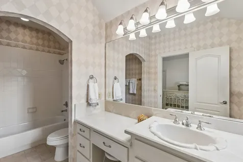 4916 Briargrove Lane Dallas TX 75287