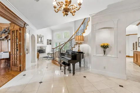 4916 Briargrove Lane Dallas TX 75287