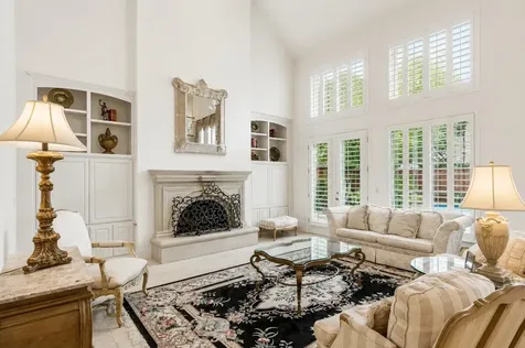 4916 Briargrove Lane Dallas TX 75287