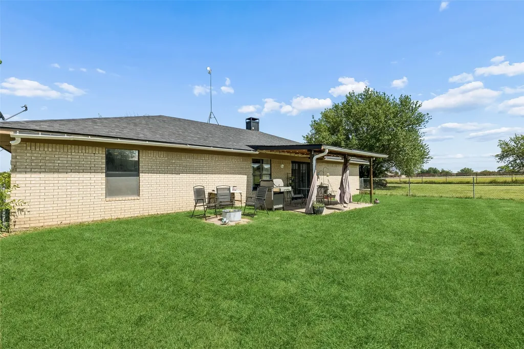 534 Conestoga Trail Rhome TX 76078