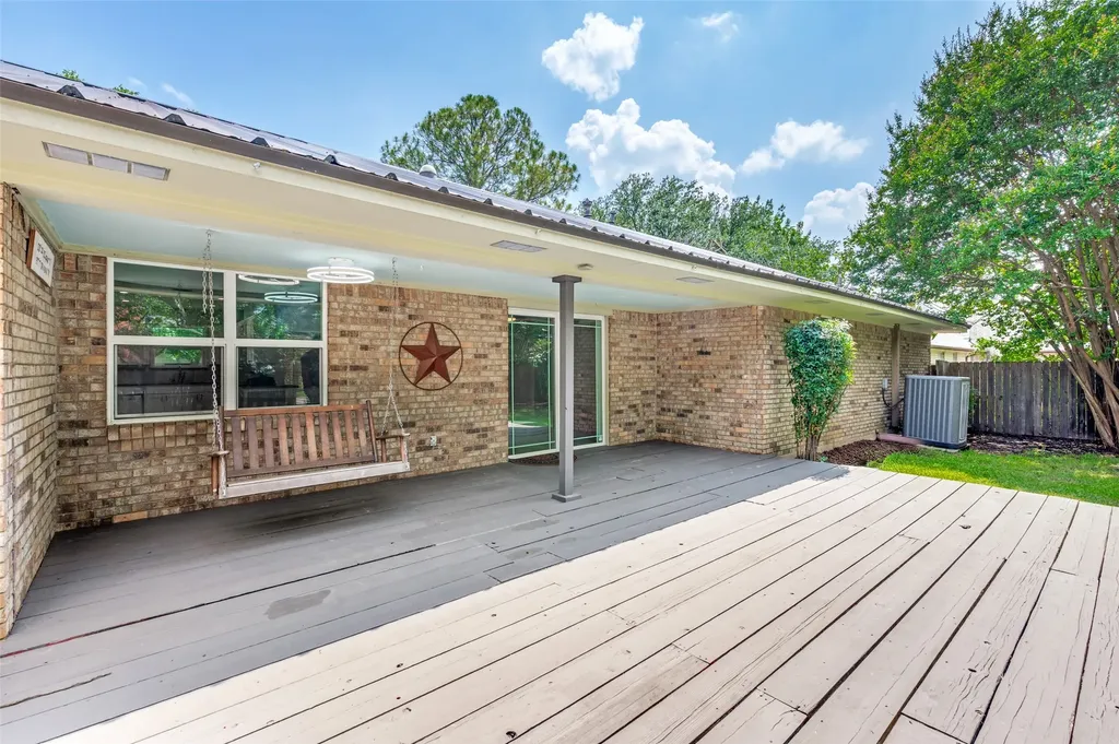 708 Headlee Street Denton TX 76201