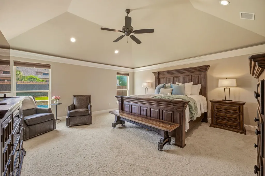1010 Anna Circle Granbury TX 76048