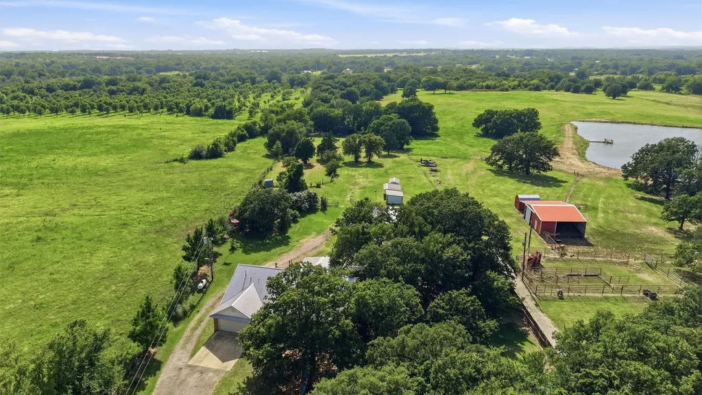 7277 W Line Road Collinsville TX 76233