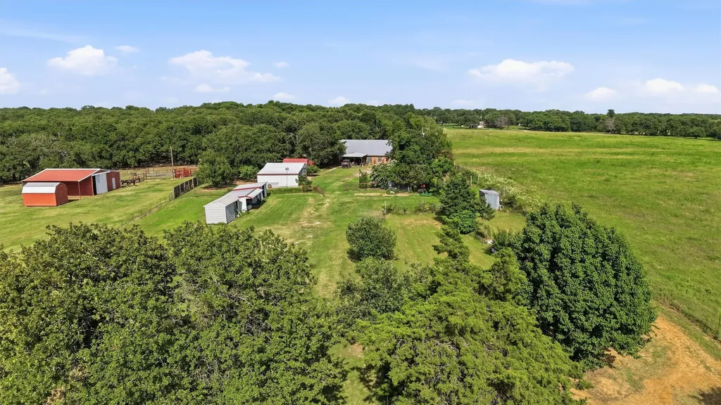 7277 W Line Road Collinsville TX 76233
