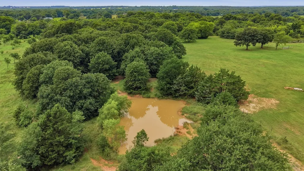 7277 W Line Road Collinsville TX 76233