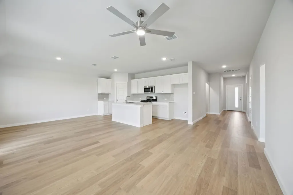 1525 Mahogany Avenue Alvarado TX 76009