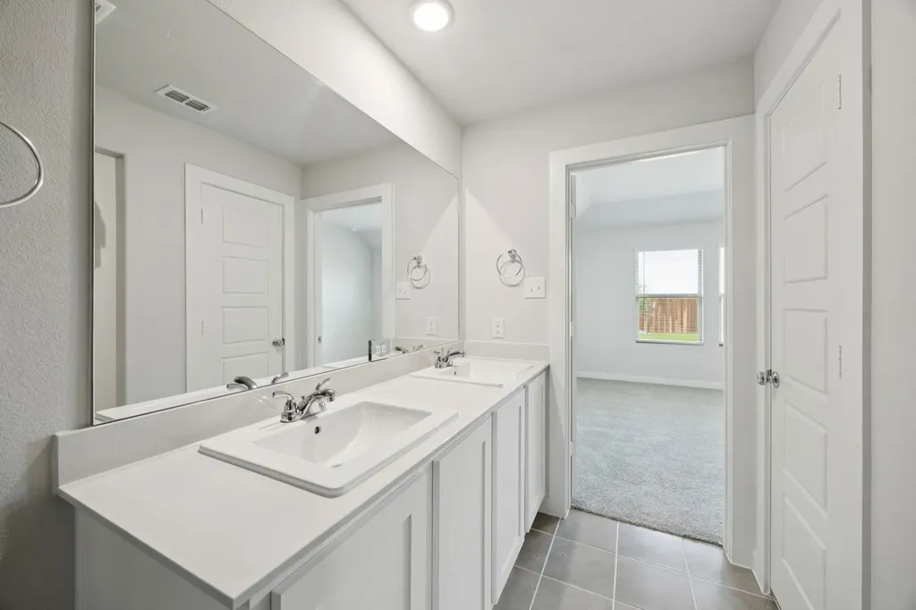 1525 Mahogany Avenue Alvarado TX 76009