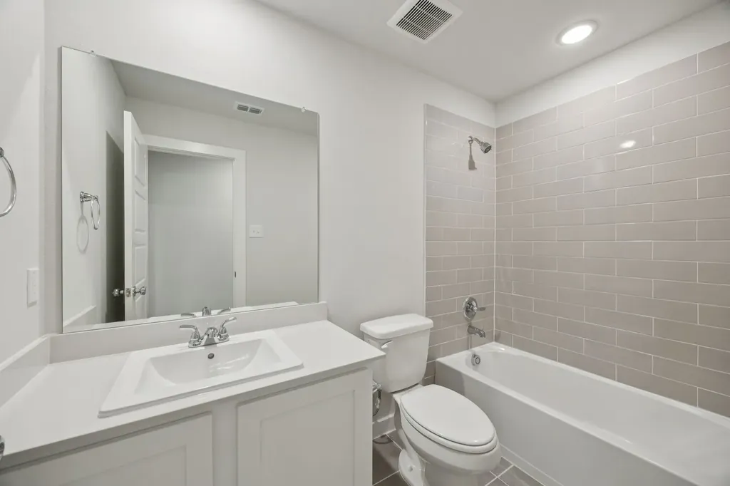 1525 Mahogany Avenue Alvarado TX 76009