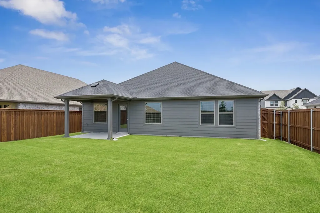 1525 Mahogany Avenue Alvarado TX 76009