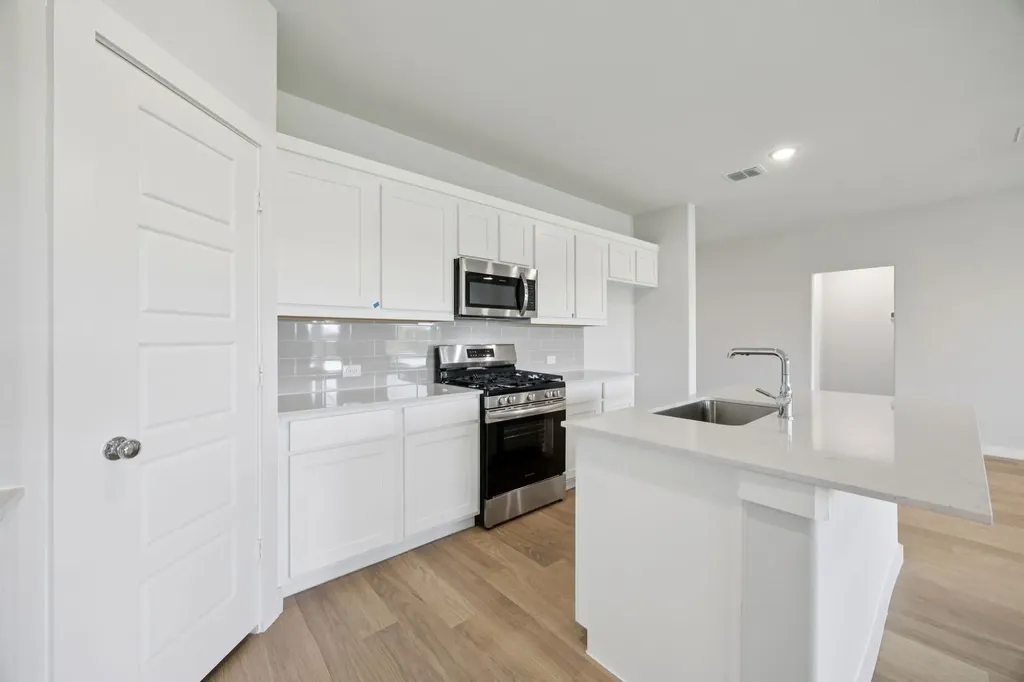 1525 Mahogany Avenue Alvarado TX 76009
