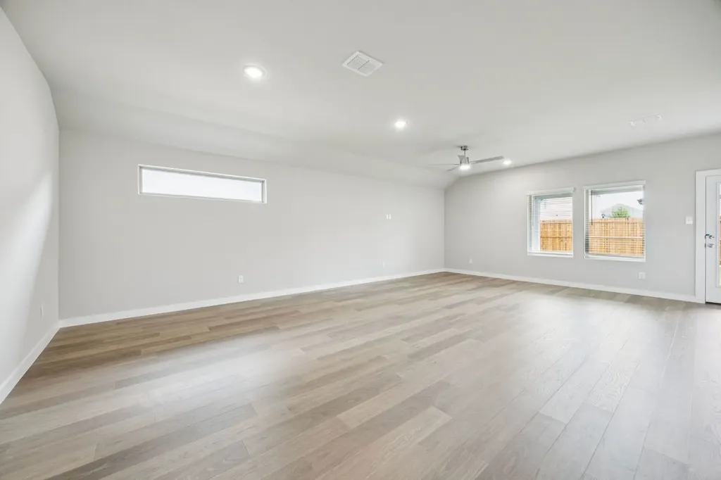 1524 Mahogany Avenue Alvarado TX 76009