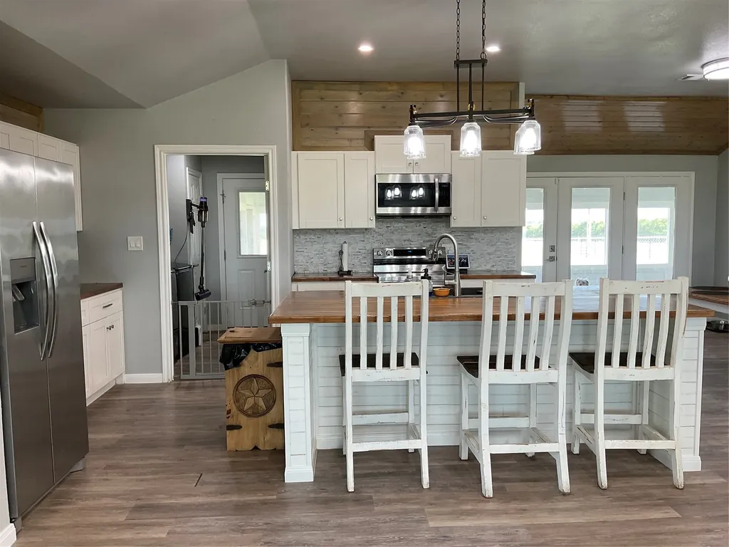 3565 W Moonlight Drive Robinson TX 76706