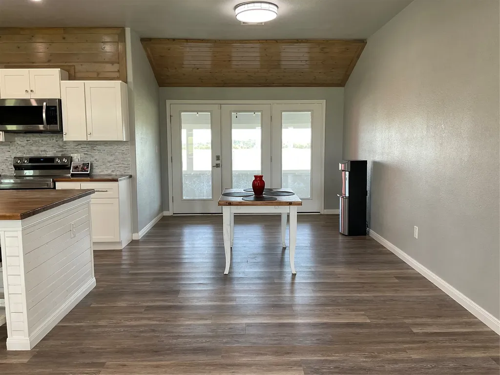 3565 W Moonlight Drive Robinson TX 76706